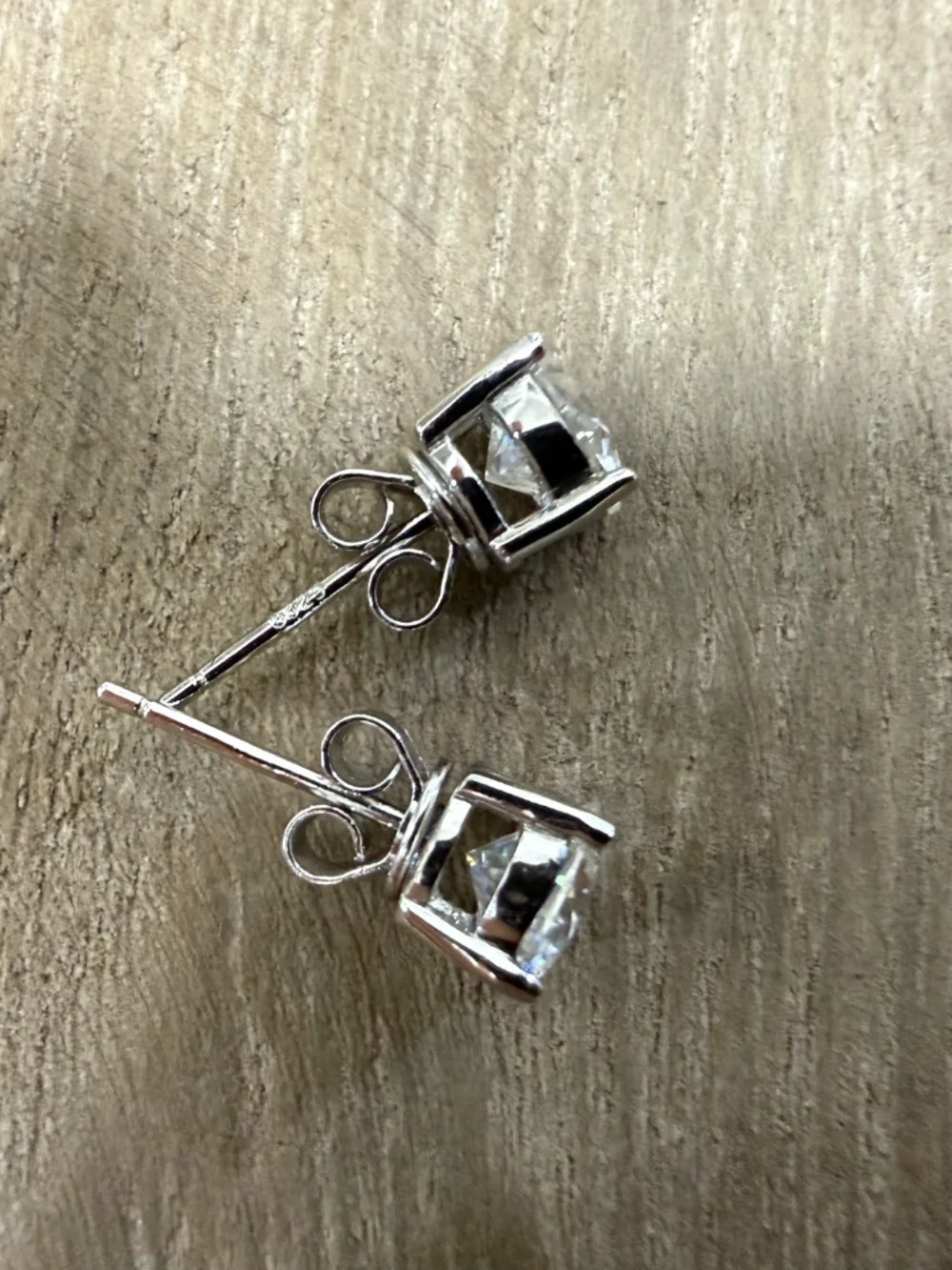 1CTW Stud Moissanite Stud Earrings 925 Sterling Silver
